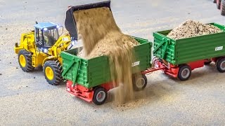 RC tractors and machines in ACTION! Scania truck stuck!
