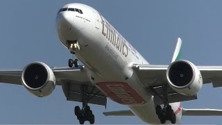 Emirates Boeing 777-300ER Overhead crosswind landing at St. Petersburg airport