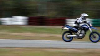 グライドライドＤトラッカーＸ用スポーティーローキット\テスト走行動画
