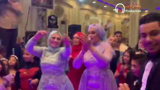 لما تكون عيلة العريس كلها اصواتها حلوه ويقرروا يفاجئوا العريس