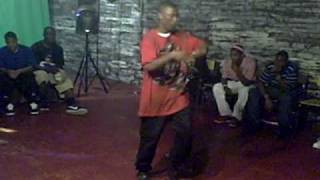 KILLA QUEZ VS DRECO Memphis Jookin Battle April 11, 2010