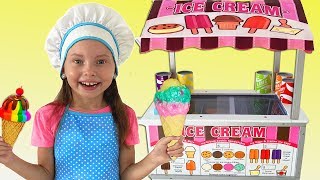 Alice playing in ice cream shop with Kitchen Toys