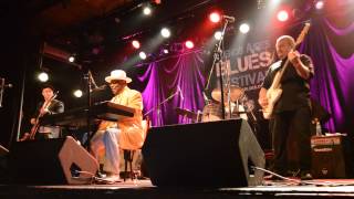 Kenny "Blues Boss" Wayne-Tanqueray