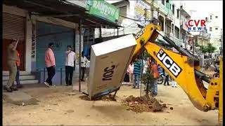 Ghmc Officials Footpath Encroachment Demolition | Hyderabad | CVR News