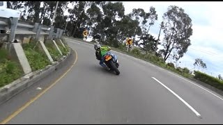 Ninja 250R vs Pulsar 200 NS Race
