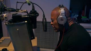 Dr. Dre recording "Talking To My Diary"