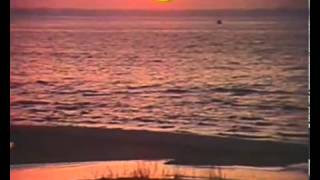 Ilgais cels kapas (Long Road in the Dunes,1981) - Circenisa Ziemassvetki - YouTube