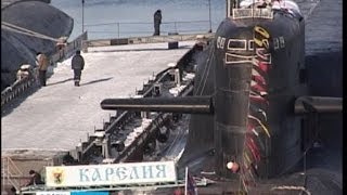 Моряки-подводники отмечают профессиональный праздник