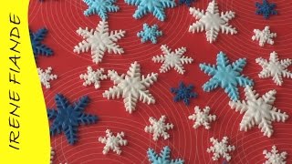 Украшения из мастики. Как сделать снежинки для новогоднего торта