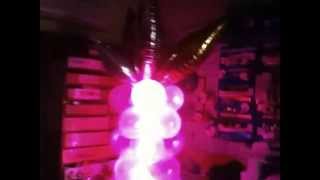 Wow una columna de globos con luz