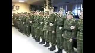 Видео ролик ,В армии тоже бывает смешно ......