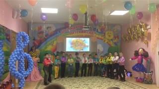 Выход детей на выпускной "Праздничная катавасия".