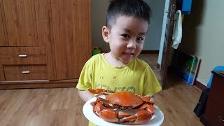 Cua biển hấp sả đơn giản mà ngon