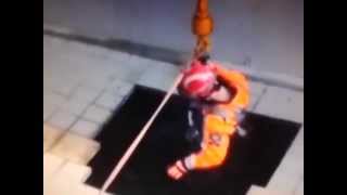 В Южной Корее два человека провалились под землю In South Korea, two people fell to the ground