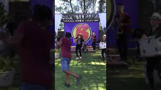 Musica “sonâmbulo “ (Do nada apareço na balada) cantor Thales play