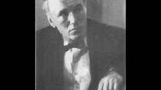 Sviatoslav Richter plays Tchaikovsky Concerto No. 1 (1/4)