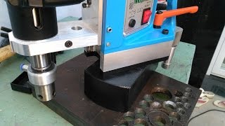 MÁY KHOAN ĐẾ TỪ XOAY 4 CẤP SỐ CƠ MAGBROACH MDS132