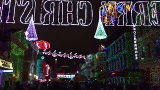 Last moments of The Osborne Family Spectacle of Dancing Lights at Disney's Hollywood Studios