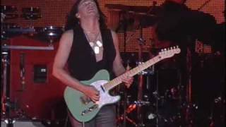 Roger Waters Live In Argentina Part 22 - Comfortably Numb