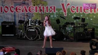 А МНЕ БЫ ПЕТЬ И ТАНЦЕВАТЬ