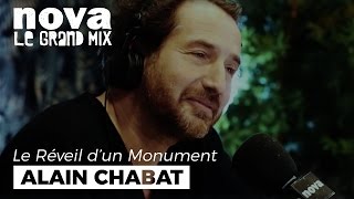 Le réveil du monument Alain Chabat | Plus Près De Toi