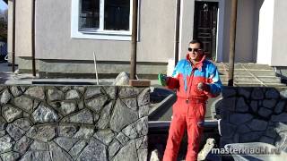 Закладка цоколя под раскладку кирпича на заборе - [© masterkladki]