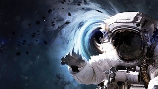 ブラックホールに吸い込まれるとどうなるのか？