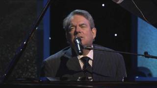 2011 MDA Telethon Performance - Jimmy Webb "Wichita Lineman"