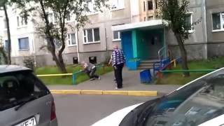 Смешная драка двух пьяных дедов