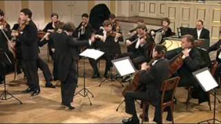 2.- Bach, Concerto for 3 Violins in D minor (BWV 1063) 2 Andante