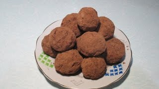 Конфеты из печенья с банановой начинкой.